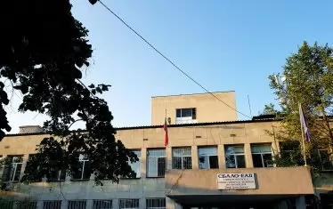 За пръв път у нас оперираха едновременно гръбнак и тазобедрена става