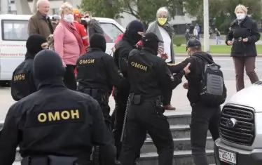 Над 500 са арестувани при тежки сблъсъци на протестите в Минск