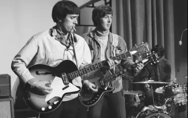  Спенсър (в центъра) със „Спенсър Дейвис груп“ през 1966 г. 