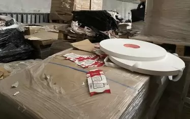  Уж цялата цигарена контрабанда беше разбита, а пък всеки ден се разкриват нови и нови канали и нелегални фабрики