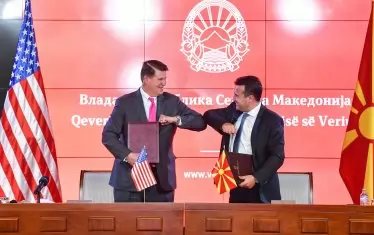  Крак стъпи и в Македония.