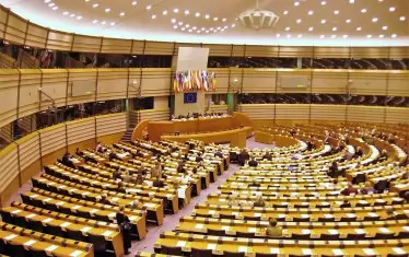 Европарламентът осъди съдебния тормоз над журналистите