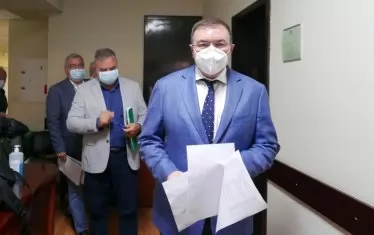 Идеята на министър Ангелов за COVID-болници крушира