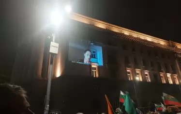  Рамона Стругариу се включи чрез видеовръзка