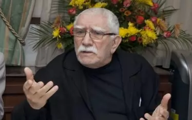 Почина Армен Джигарханян