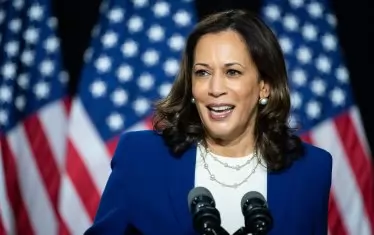 Камала Харис