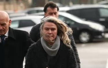  Елена Динева