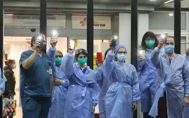 За мнозина проверките в големите болници са проява на лош вкус след трагичните месеци на ковид кризата.