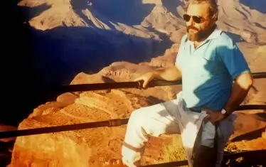  Големият каньон и художникът