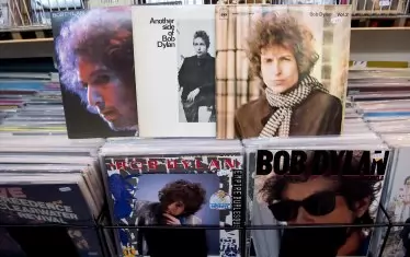  Албуми на Боб Дилън. 