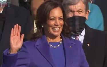 Камала Харис положи клетва пред съдия Соня Сотомайор