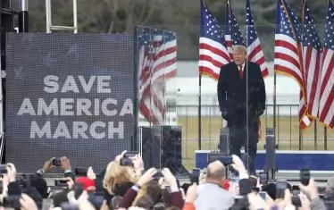 Цяло чудо ще е, ако срещу Тръмп не започне наказателно преследване