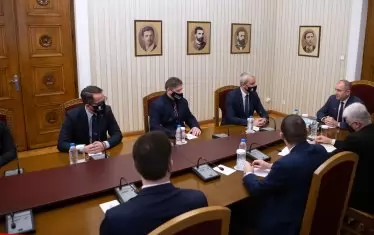  Румен Радев и Костадин Костадинов от партия "Възраждане"