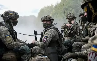 Украйна въведе система на военни звания по стандартите на НАТО
