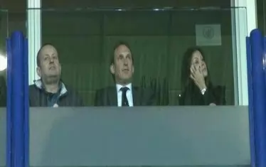 Марина Грановская гледа от ложата мач на "Витес" през 2014 г. заедно със собственика на холандския клуб (в средата).