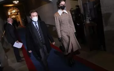 Ела Емхоф и брат й Коул на инаугурацията на новия президент на САЩ.