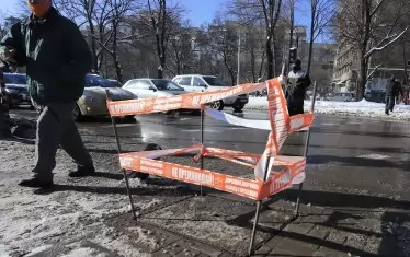  През това място - в близост до болница, в централна част на София, минават купища хора. 