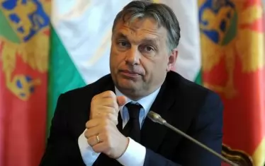 Виктор Орбан е непреклонен в усилията си да смаже медиите, които го критикуват.