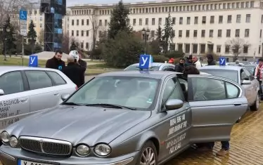 GPS проследяването на шофьорските курсове е атакувано пред ВАС