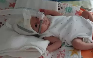  Angel baby правят дрешки и чувалчета и за недоносени бебета.