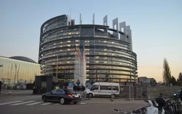 Шпионски скандал в полза на Китай разтресе Европарламента