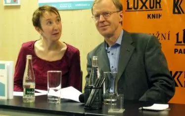  В по-ранни години Уле Мартин Хьойстад често се появяваше публично.