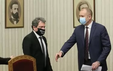 Всички са единодушни, че най-голям шанс за съставяне на правителство на протеста има "Има такъв народ", когато Тошко Йорданов ще получи мандат от президента Румен Радев.