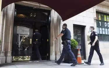 ФБР нахлува в дома на Руди Джулиани