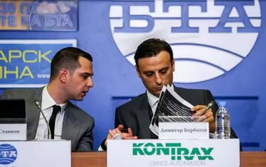 Един от основните пунктове в изложената от Бербатов концепция бе натоварване на Професионалната футболна лига с повече отговорности - нещо, което упорито се неглижира от БФС от десетилетия.