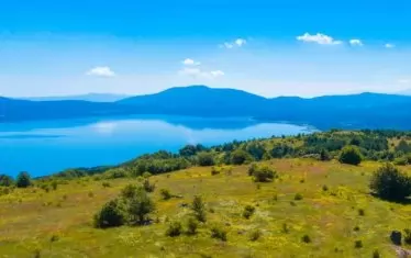 Една от гледките към язовира в момента. 