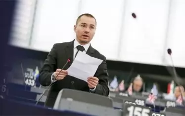 Европарламентът одобри стратегия срещу онлайн пиратството в спорта