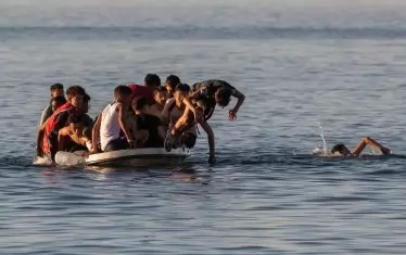 Испания е обвинена в нарушаване на правата на мигрантите