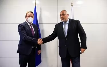  Бойко Борисов и Оливер Вархеи.