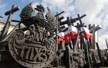 Полски антивоенен паметник напомня за съветската окупация.