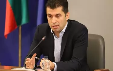 Тезата "Аз съм държавата и раздавам пари" е погрешна