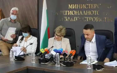 Комитова: Българите са платили 675 млн. лева за магистрала на зелено