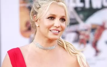 Певицата при една от последните си публични появи през 2019 г.