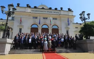 Дори и да излъчи правителство, 46-ото НС ще има ограничен хоризонт.