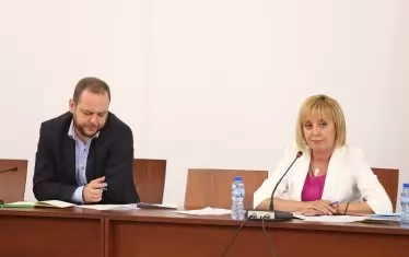 Новата комисия "Манолова" ще прави 17 ревизии