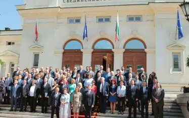  И този парламент ще остане само с клетвите за съдебна реформа.