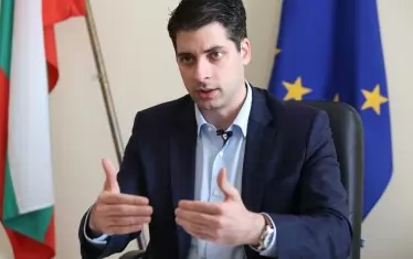  Вицепремиерът Пеканов е много огорчен от отлагането на влизането във еврозоната