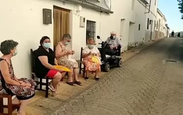 Кметът се страхува, че вековната традиция може да изчезне.