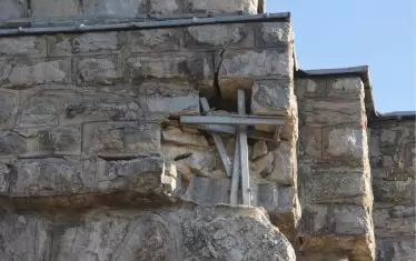 Това лято бе направено обследване на състоянието на паметника, през 2023 г. предстои ремонт.  