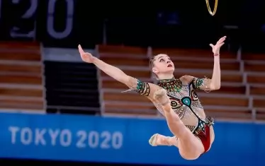 Боряна Калейн влезе в олимпийския финал на художествената гимнастика