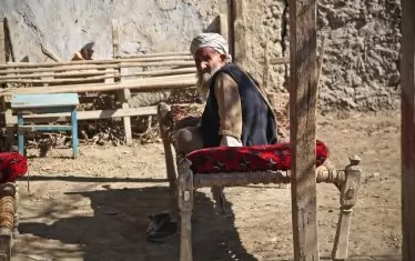 Ако цялата похарчена международна помощ беше просто разделена между афганистанците, всеки гражданин можеше да стане милионер.