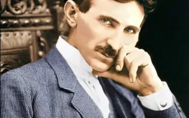 Не мисля, че има много велики изобретения, направени от женени мъже, твърди геният. 