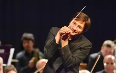  Максим Ешкенази