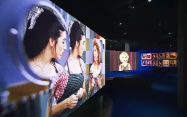  Галерията на Алмодовар и неговите героини.