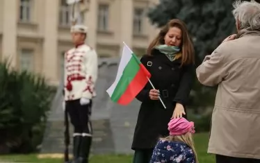 България чества 113 години независимост (ГАЛЕРИЯ)