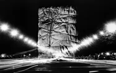 Фотомонтажът, направен от Кристо през 1962 г.